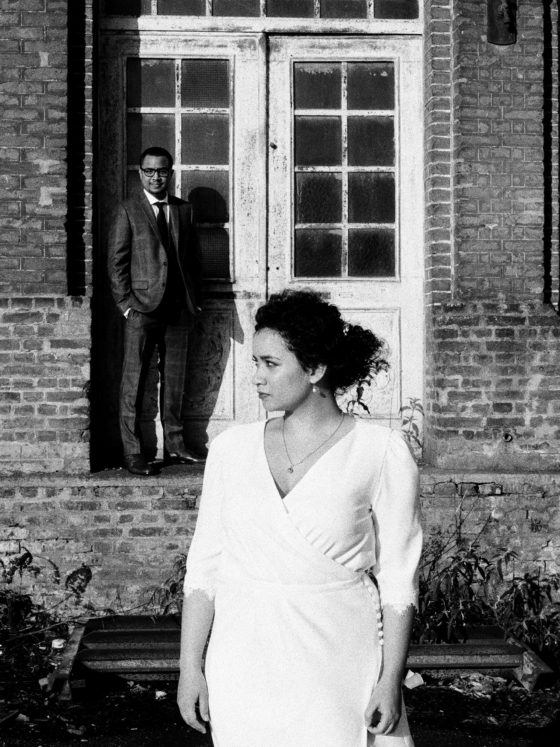 Portrait mariés mariage hiver usine brique industrel Picardie Amiens Château de Naours